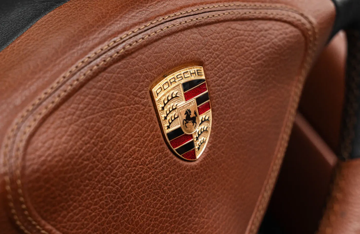 2006 Porsche Carrera GT angeboten von einem Fachhändler in Dubai, Vereinigte Arabische Emirate, Foto 8 von 10
