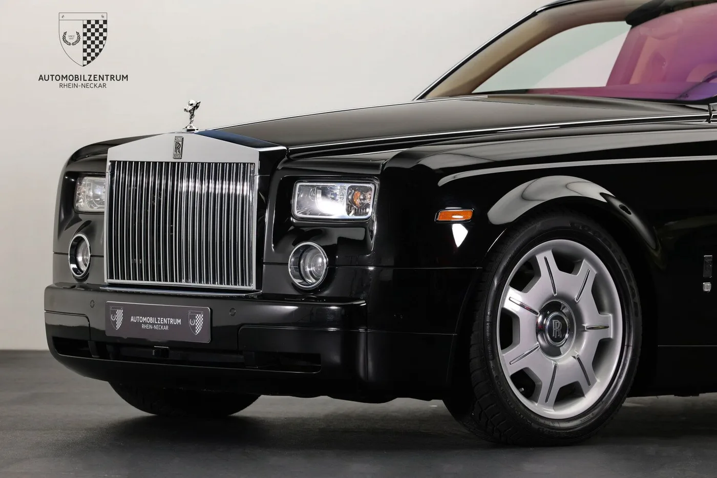 2006 Rolls-Royce Phantom angeboten von einem Supersportwagenhändler in Viernheim, Deutschland, Foto 8 von 25