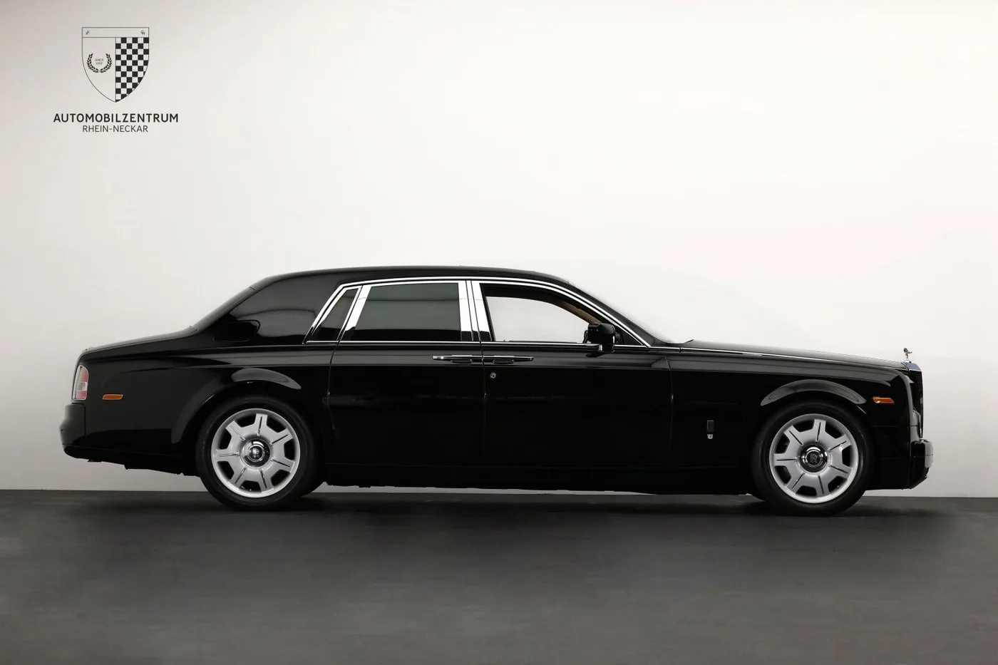2006 Rolls-Royce Phantom angeboten von einem Supersportwagenhändler in Viernheim, Deutschland, Foto 9 von 25