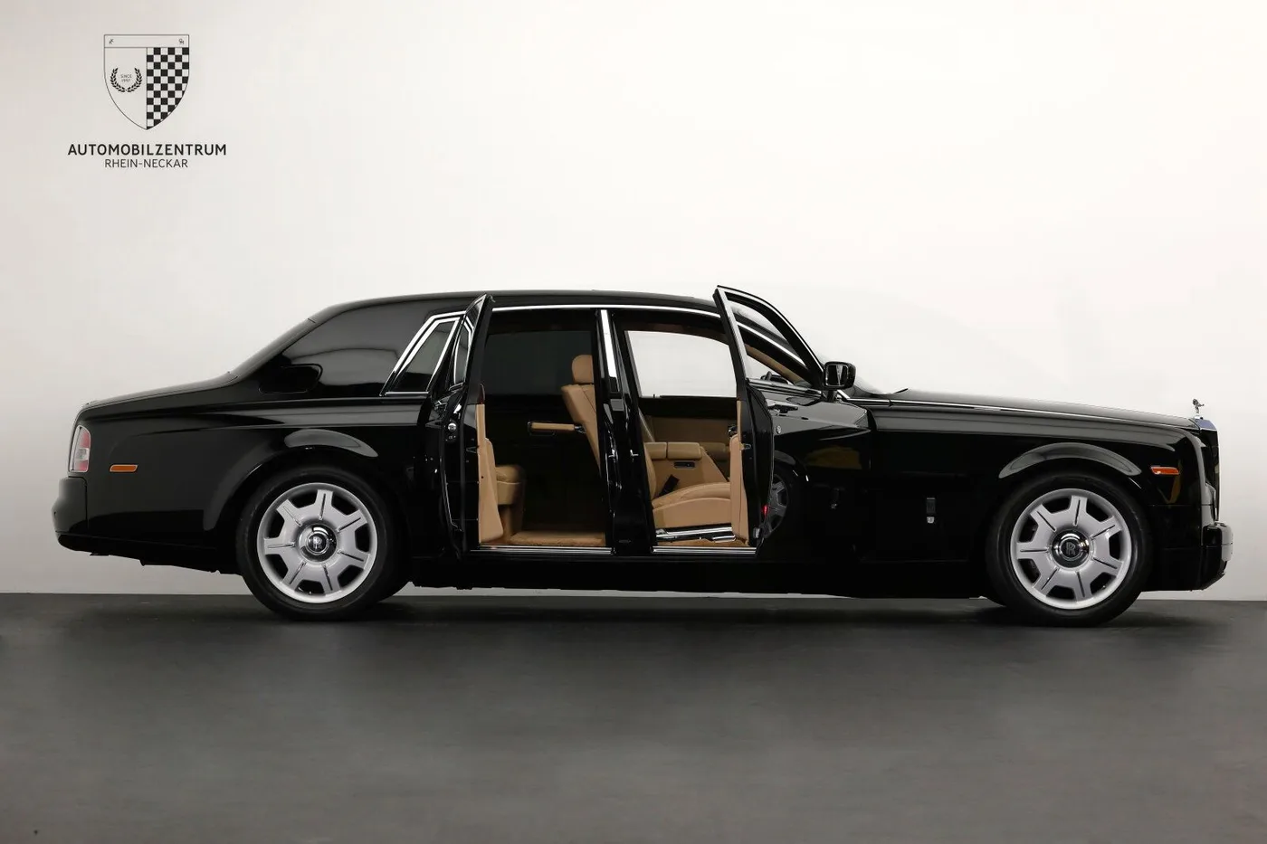 2006 Rolls-Royce Phantom angeboten von einem Supersportwagenhändler in Viernheim, Deutschland, Foto 12 von 25