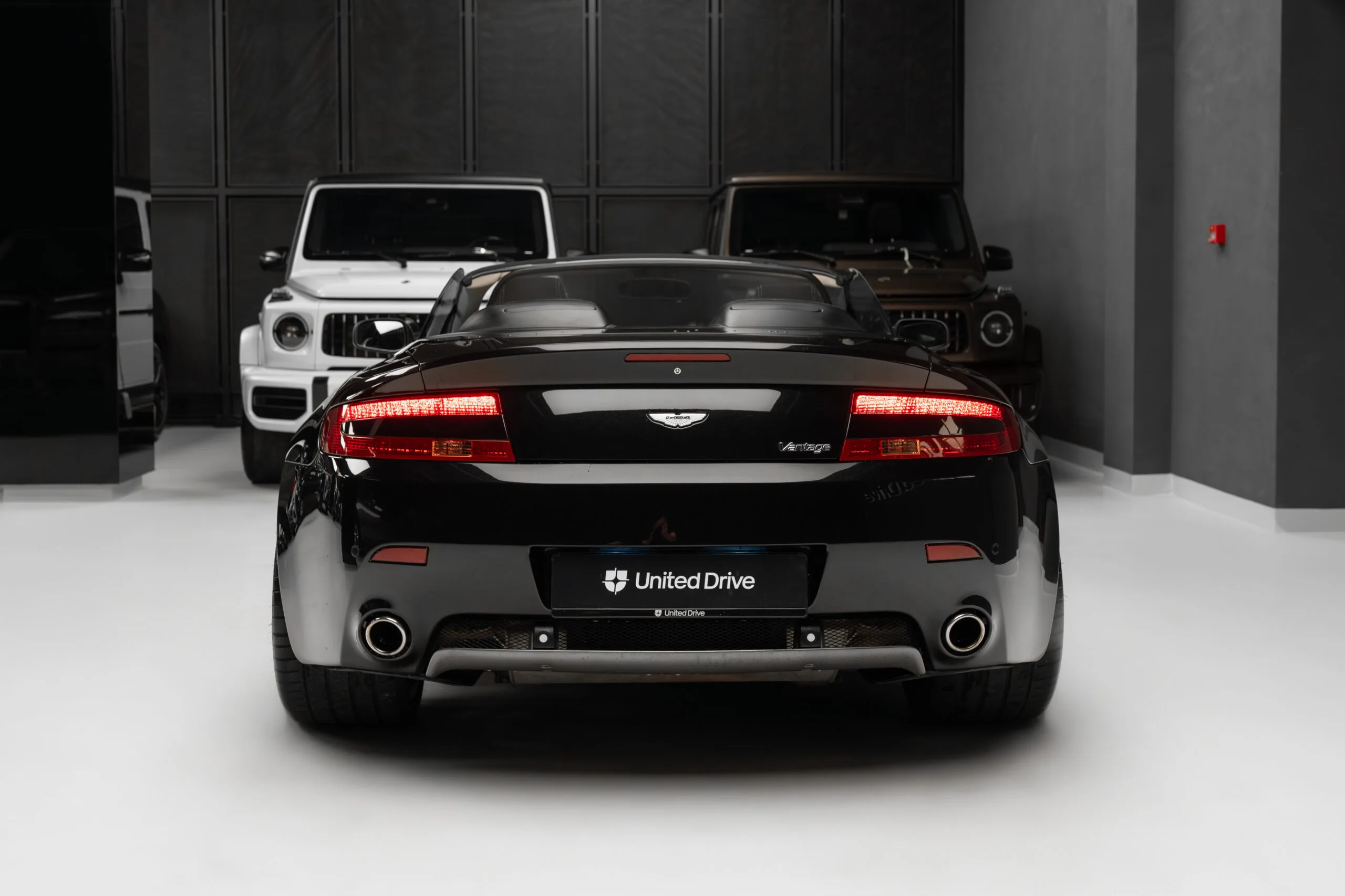 2007 Aston Martin V8 Vantage Roadster, 13/30