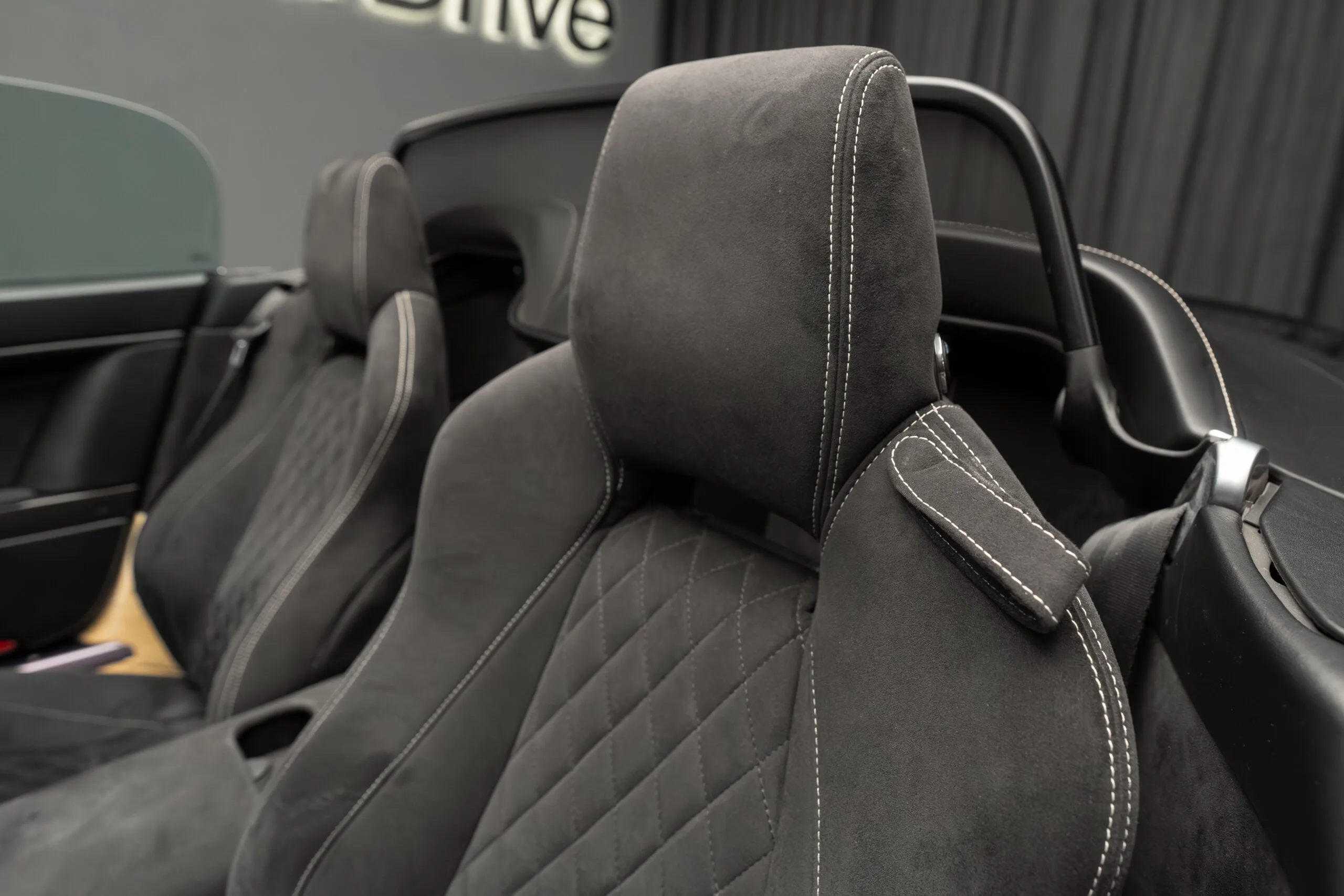 2007 Aston Martin V8 Vantage Roadster, 19/30