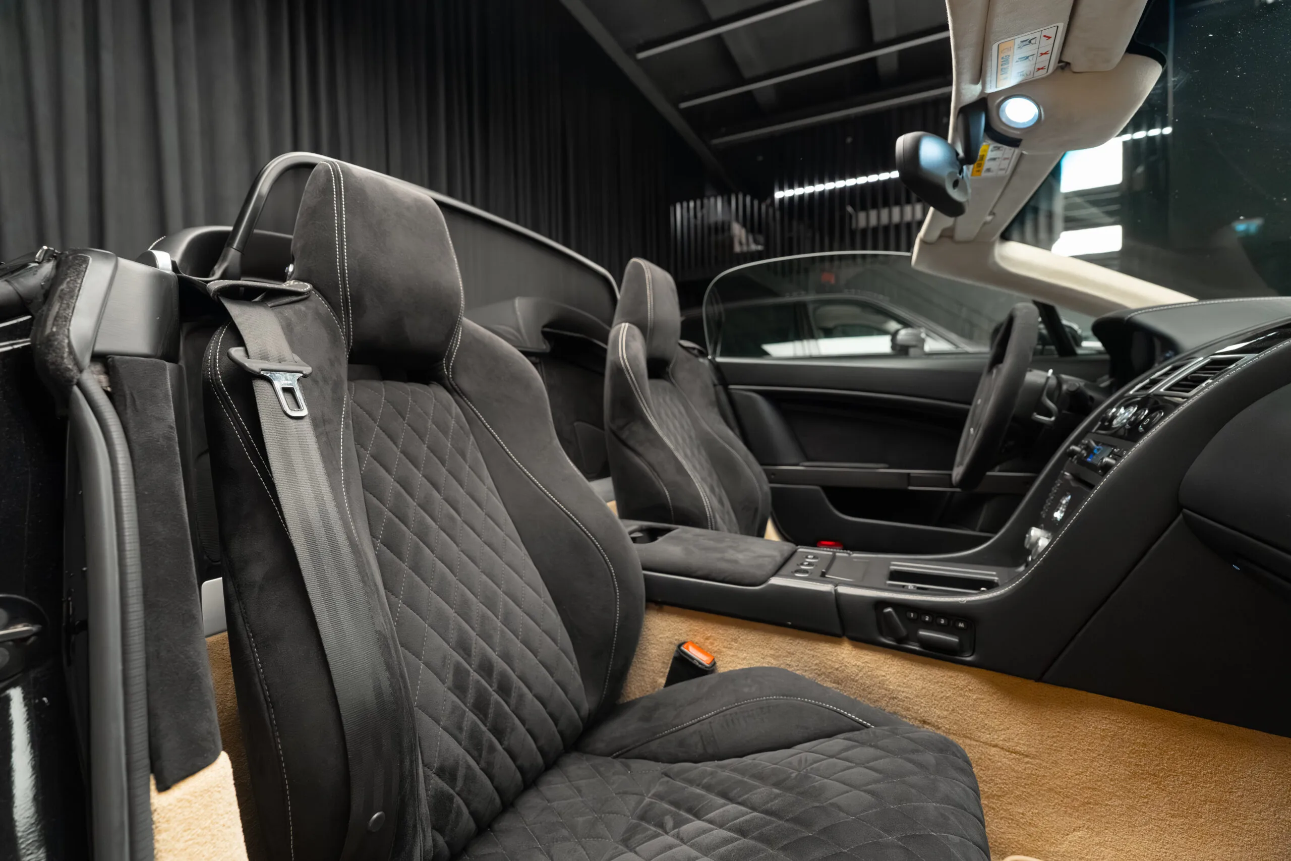 2007 Aston Martin V8 Vantage Roadster, 30/30