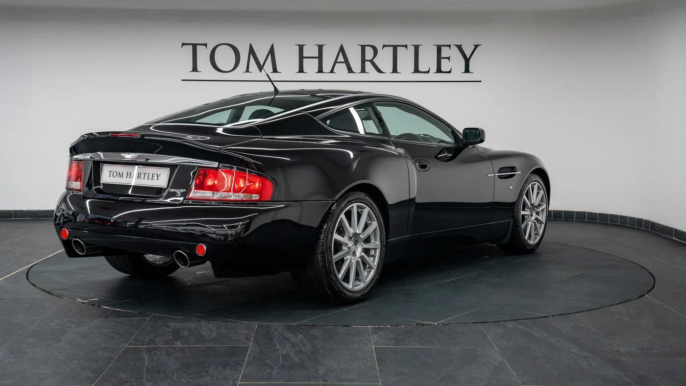 2007 Aston Martin Vanquish S angeboten von einem Fachhändler in Swadlincote, Vereinigtes Königreich, Foto 3 von 15