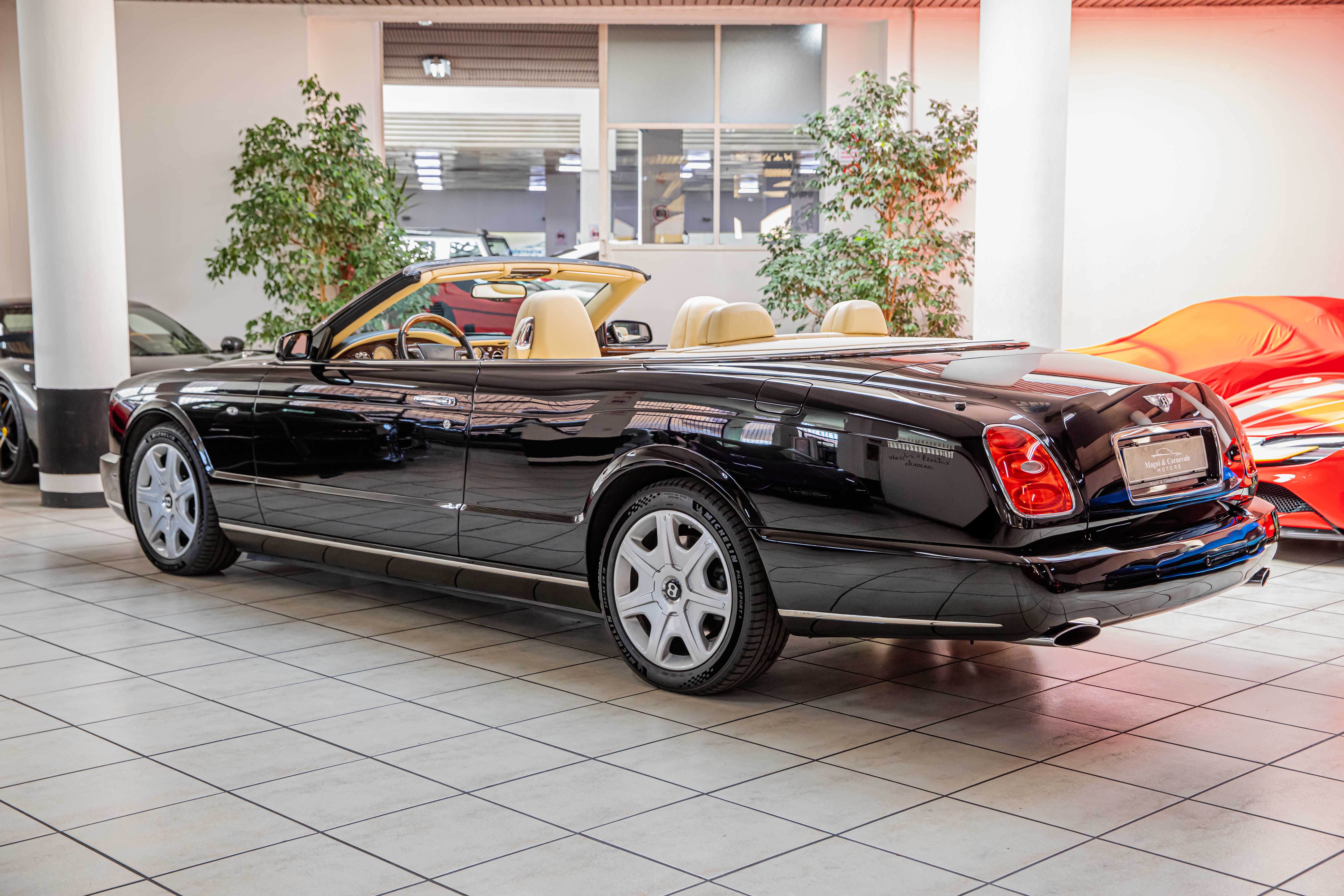 2007 Bentley Azure Mulliner proposée par un concessionnaire spécialisé à Milan, Italie, photo 5 sur 20