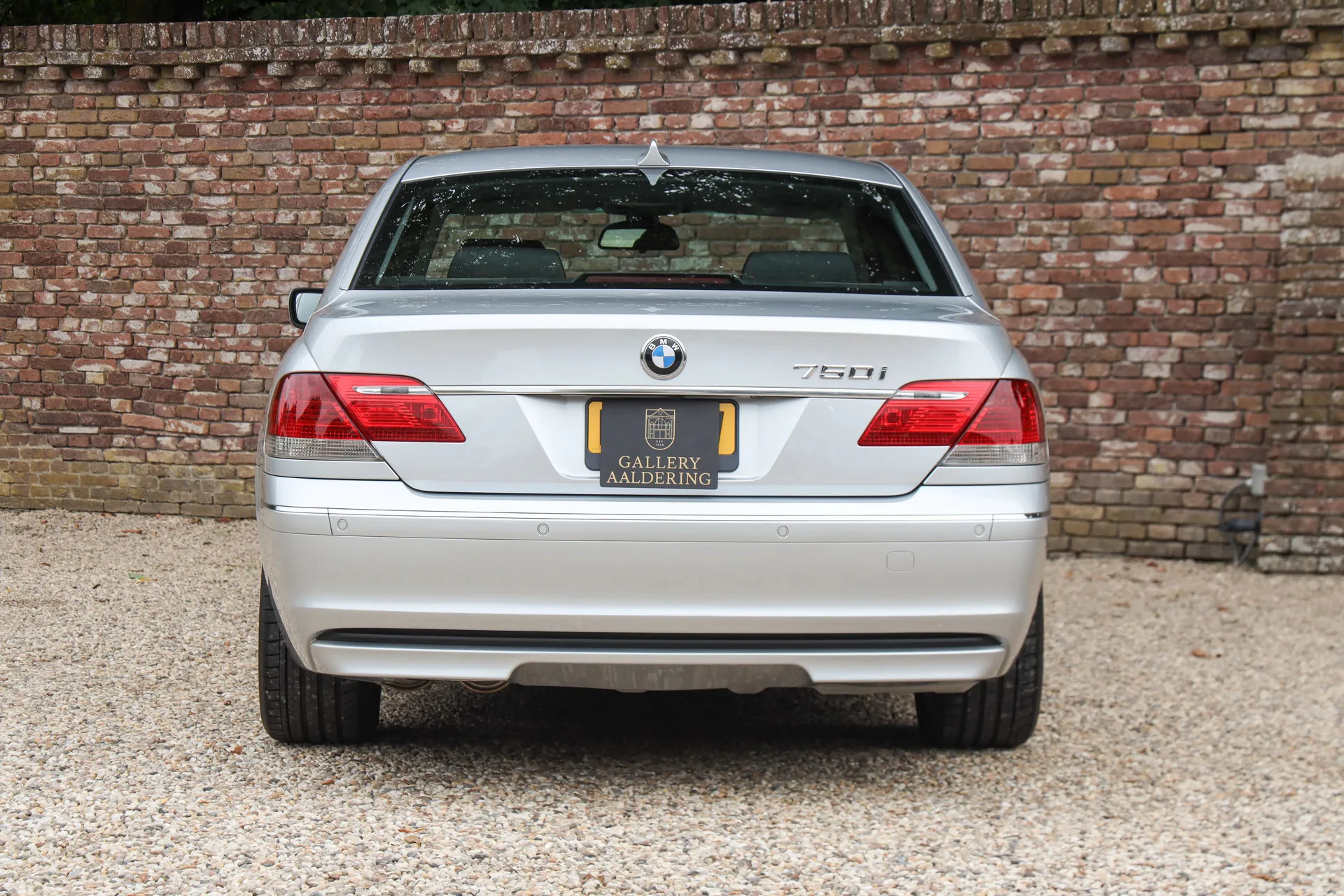 2007 BMW 750i, 6/30