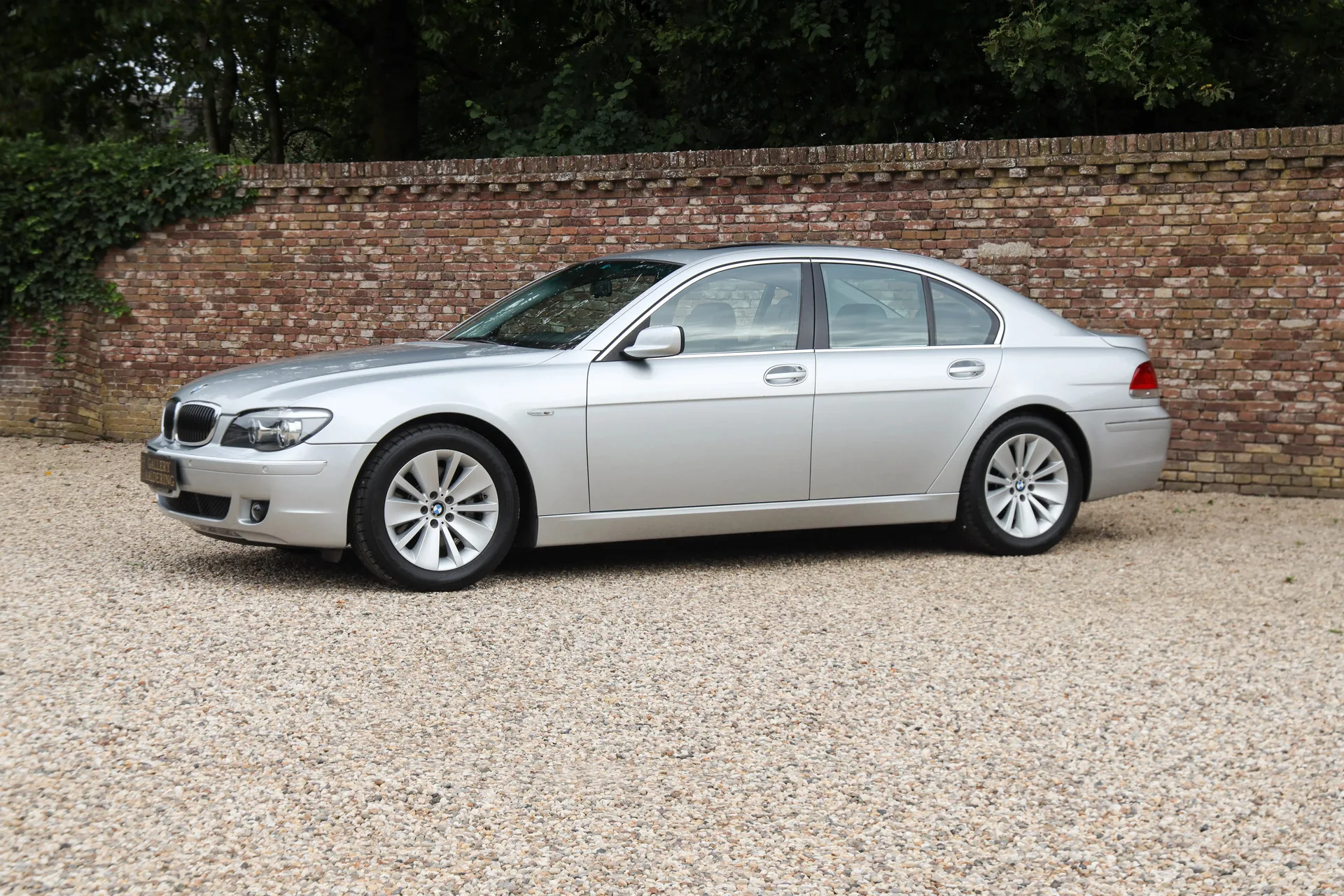 2007 BMW 750i, 18/30