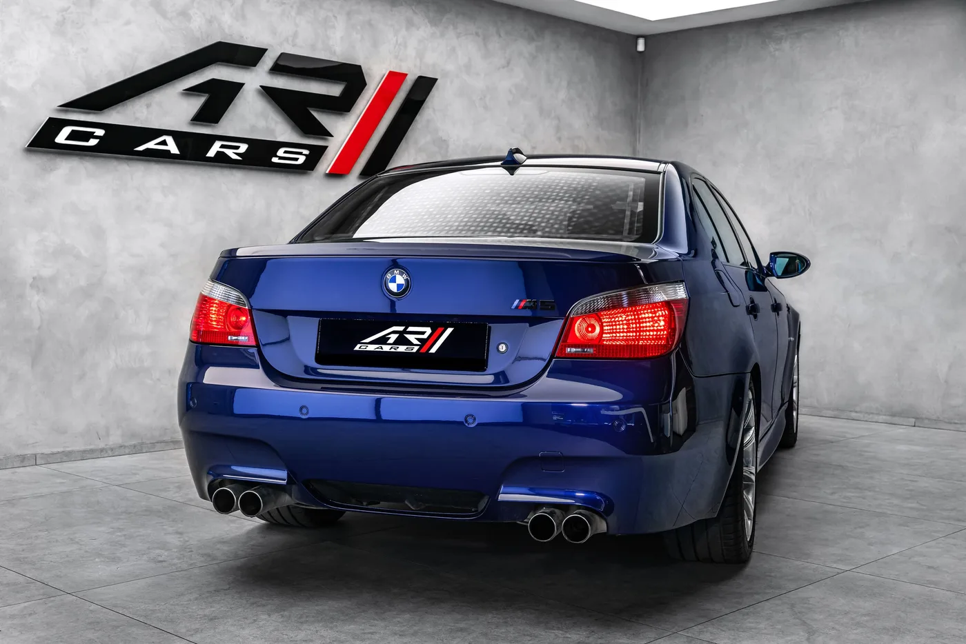 2007 BMW M5 V10, manual angeboten von einem Fachhändler in Ostrava, Tschechien, Foto 6 von 15