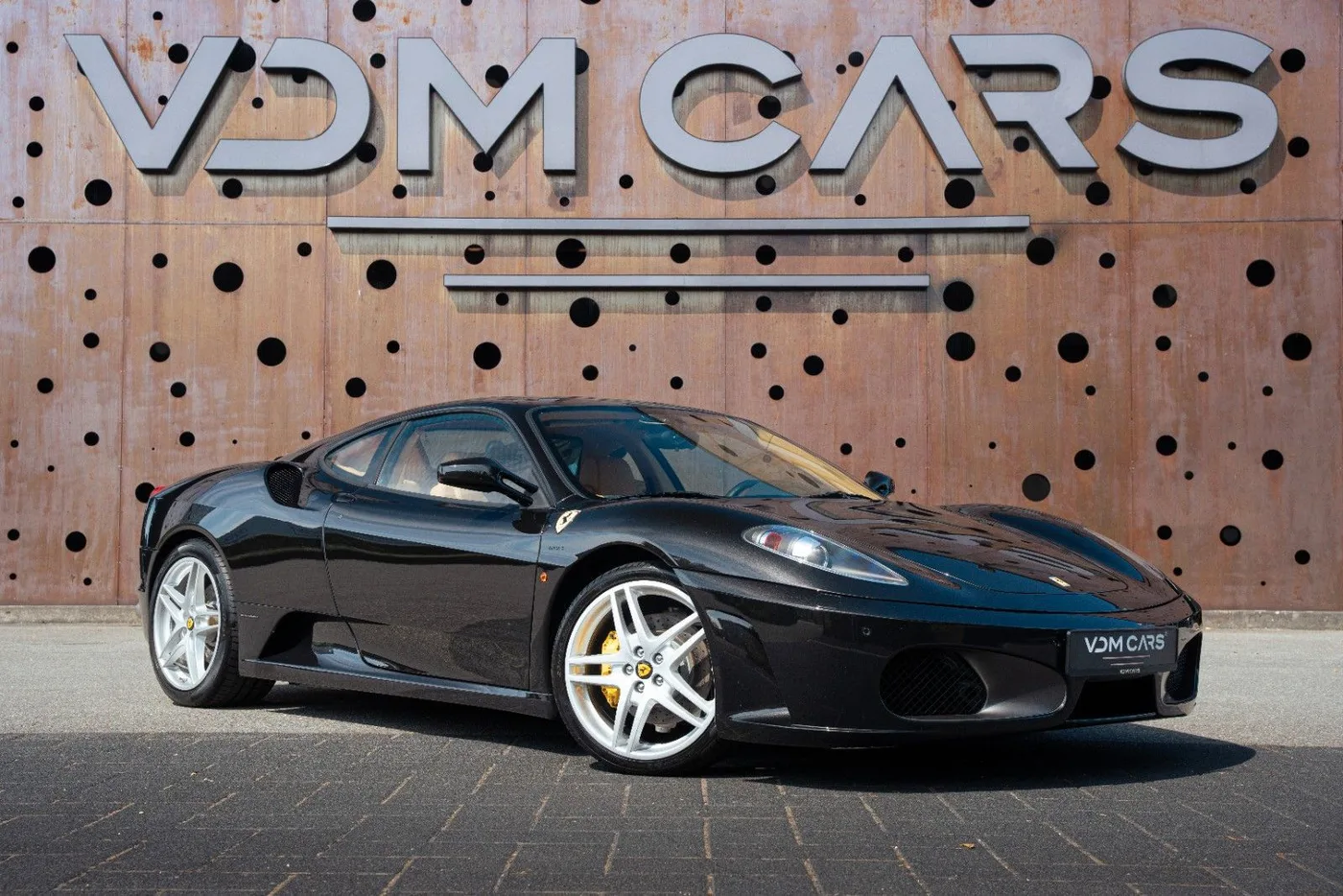 2007 Ferrari F430 F1 angeboten von einem Supersportwagenhändler in Gronau, Deutschland, Foto 2 von 25