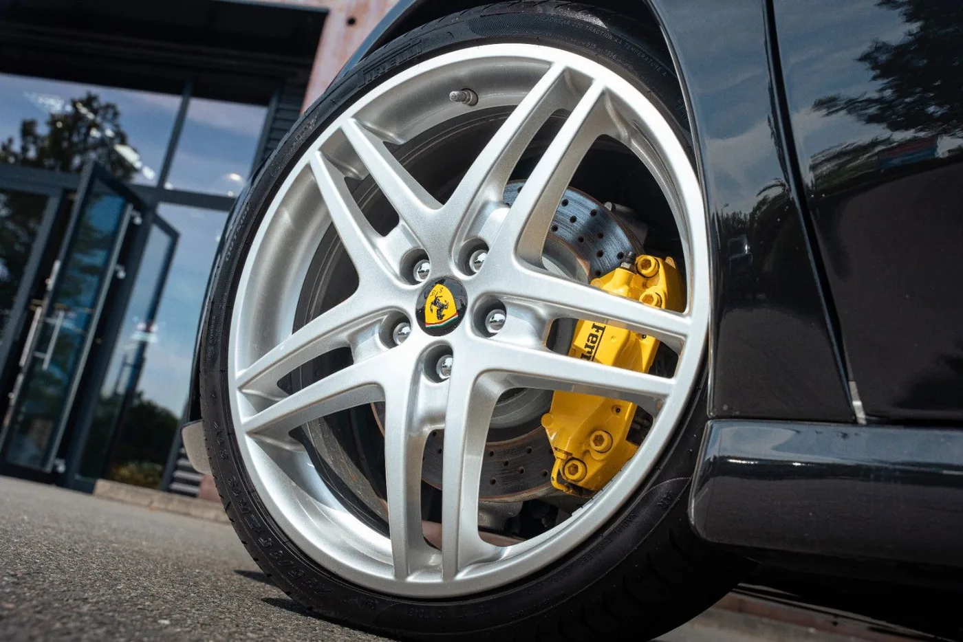 2007 Ferrari F430 F1 angeboten von einem Supersportwagenhändler in Gronau, Deutschland, Foto 9 von 25
