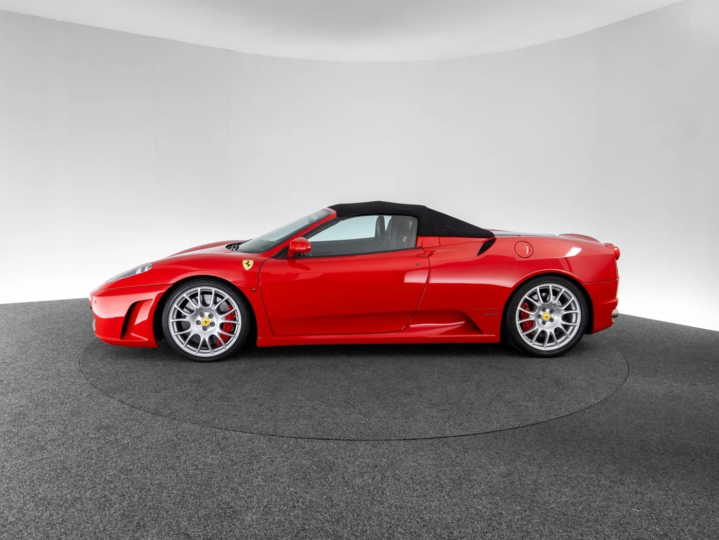 2007 Ferrari F430 Spider F1 angeboten von einem Fachhändler in Singen, Deutschland, Foto 11 von 25