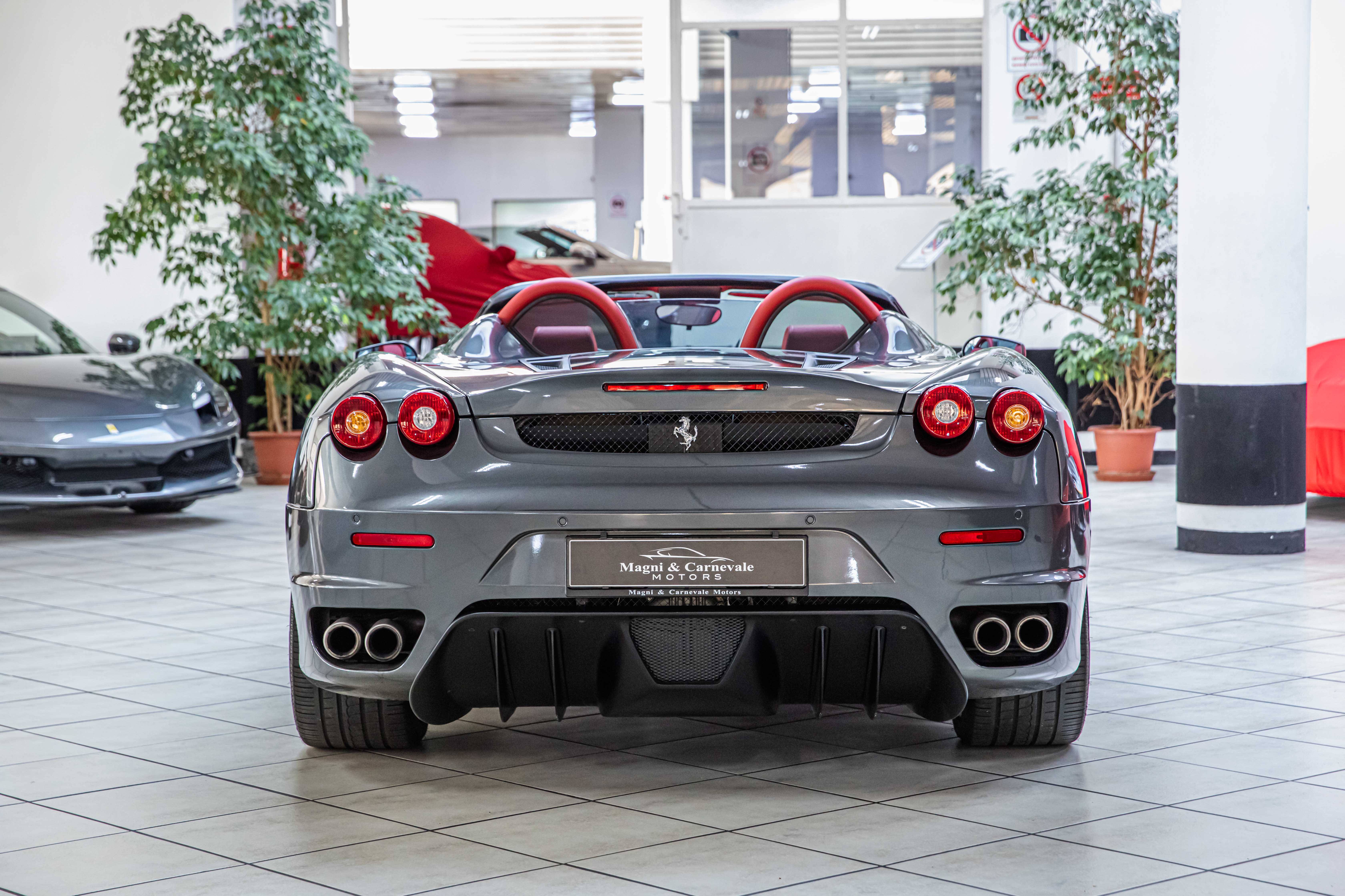 2007 Ferrari F430 Spider F1 angeboten von einem Fachhändler in Milan, Italien, Foto 11 von 20