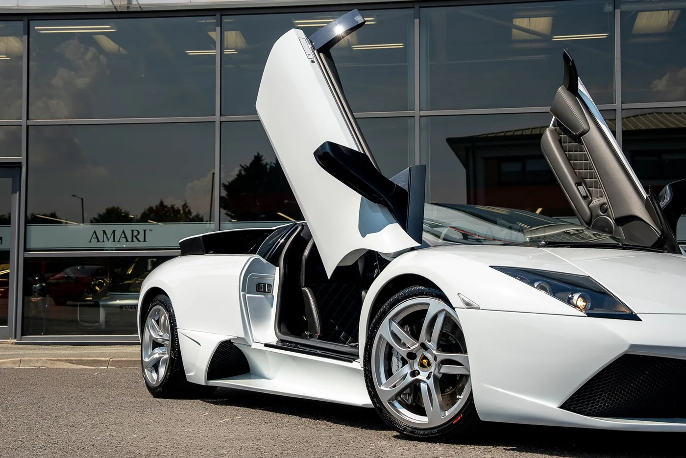 2007 Lamborghini Murciélago LP 640 Roadster proposée par un spécialiste de la supercar à Preston, Royaume-Uni, photo 17 sur 25