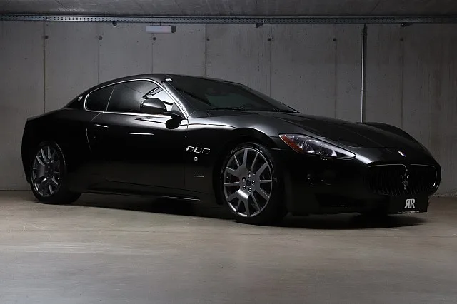 2007 Maserati GranTurismo offered by a specialist dealer in Unterweitersdorf, Austria, main photo