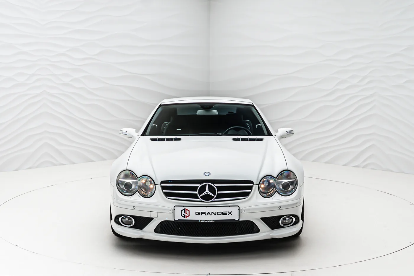 2007 Mercedes-AMG SL 55 proposée par un concessionnaire spécialisé à Sengenthal, Allemagne, photo 9 sur 10