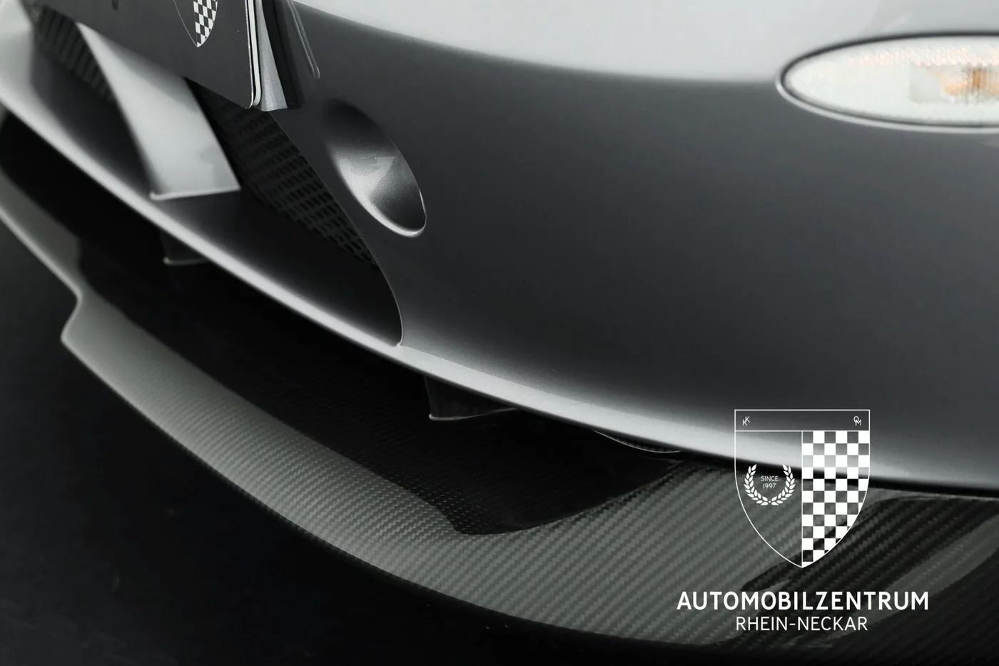 2007 Mercedes-Benz SLR McLaren 722 Edition offered by a supercar dealer in Viernheim, Germany, photo 11 of 25