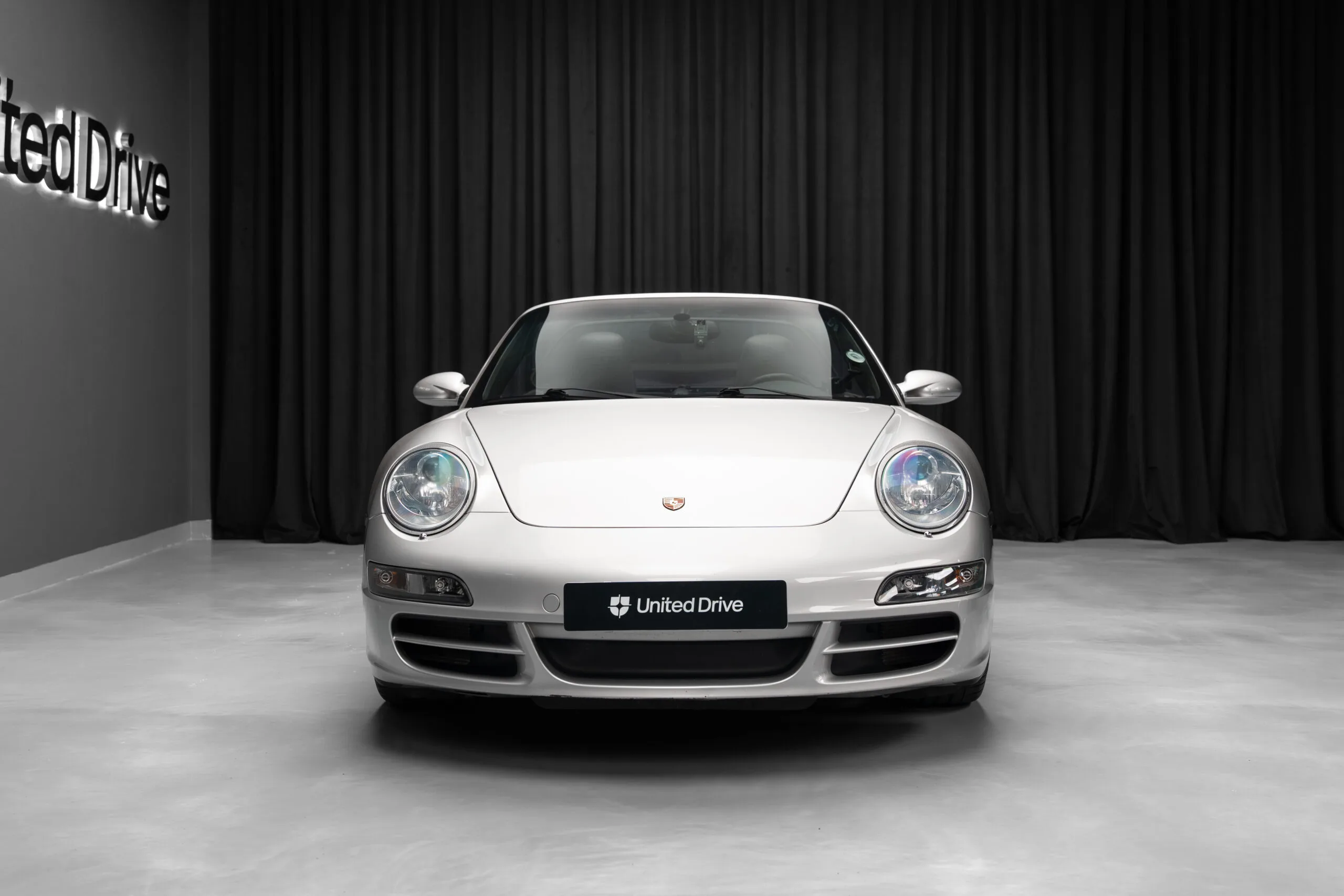 2007 Porsche 911 Carrera 4S Cabriolet, 2/27