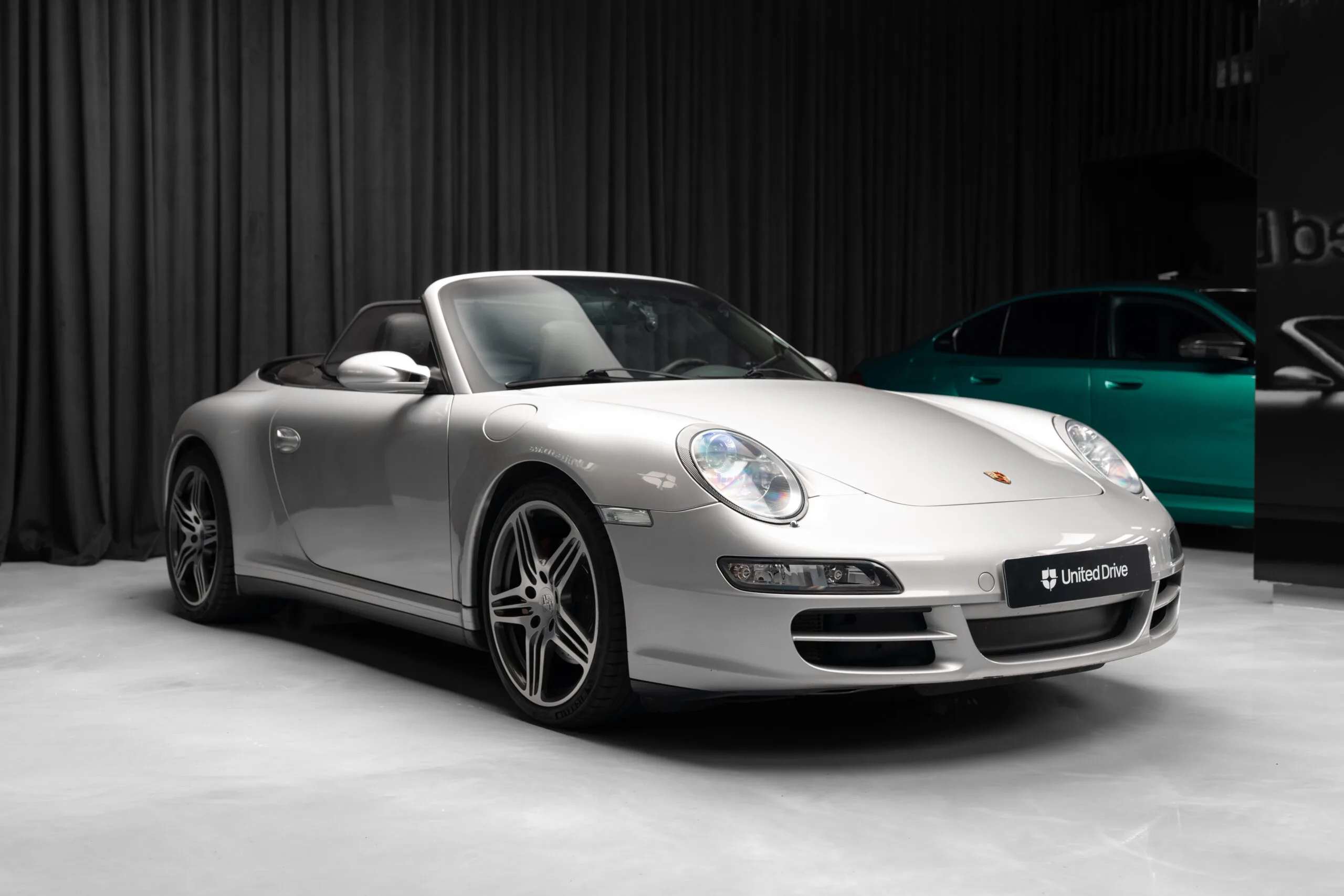 2007 Porsche 911 Carrera 4S Cabriolet, 3/27
