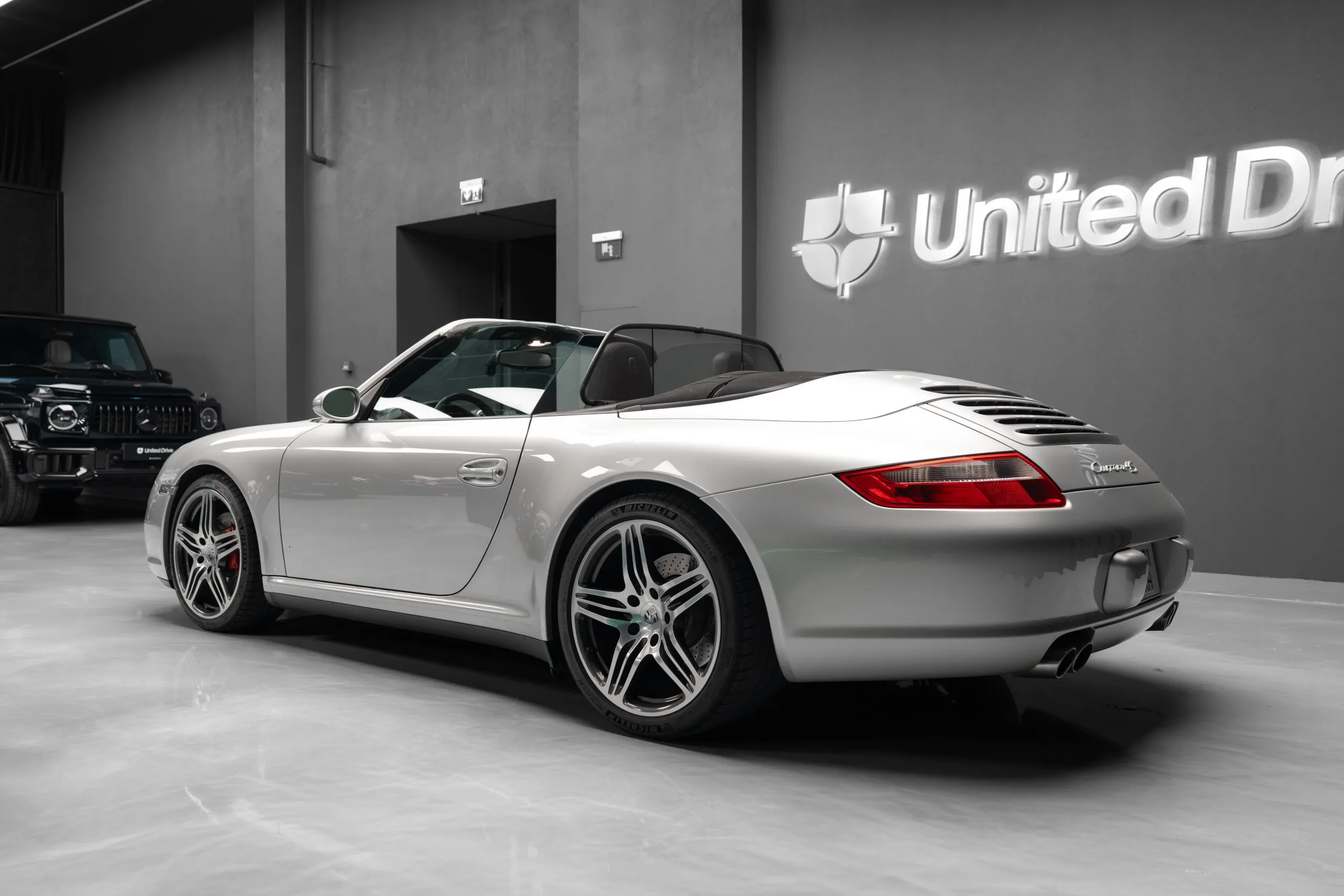 2007 Porsche 911 Carrera 4S Cabriolet, 7/27