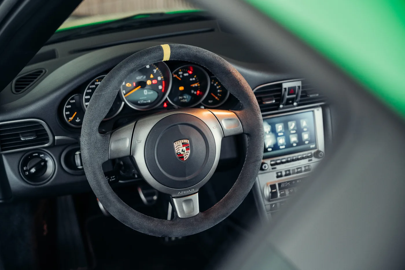 2007 Porsche 911 GT3 RS offered by a collector car specialist in Stuttgart, Germany, photo 21 of 25