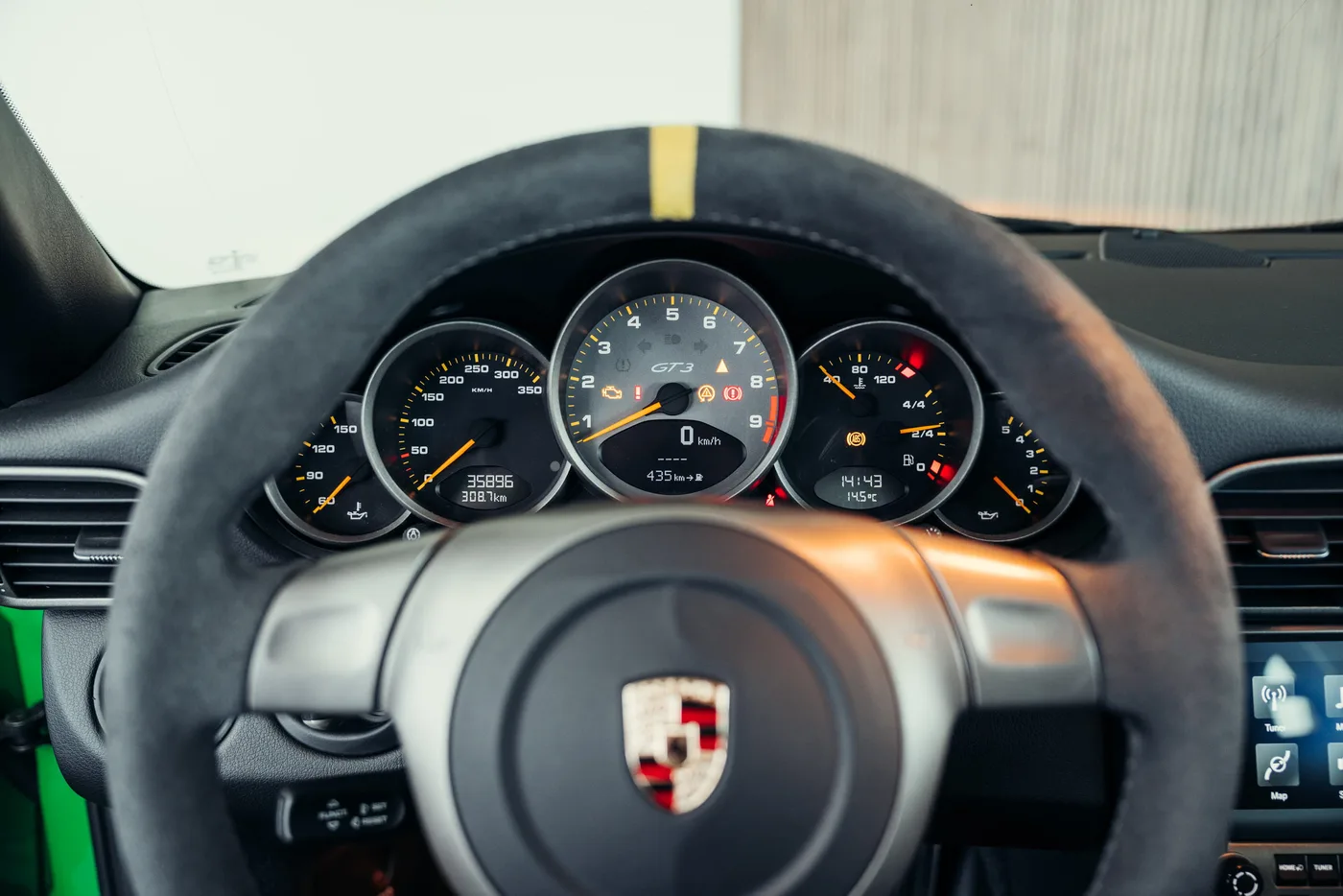 2007 Porsche 911 GT3 RS offered by a collector car specialist in Stuttgart, Germany, photo 25 of 25