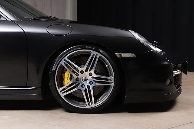 2007 Porsche 911 Turbo Cabriolet, 12/30