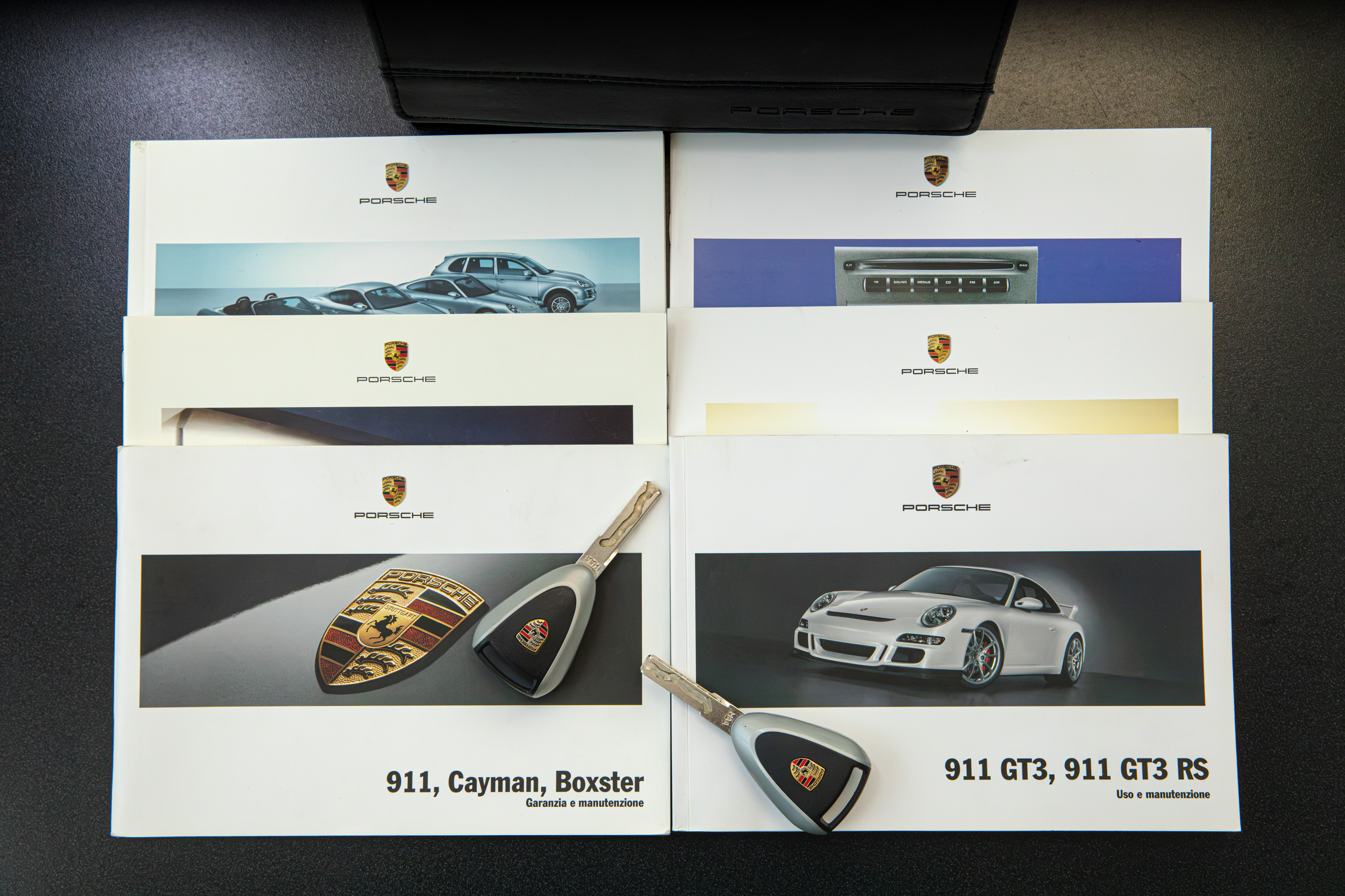 2007 Porsche 911 GT3 RS proposée par un concessionnaire spécialisé à Milan, Italie, photo 12 sur 20