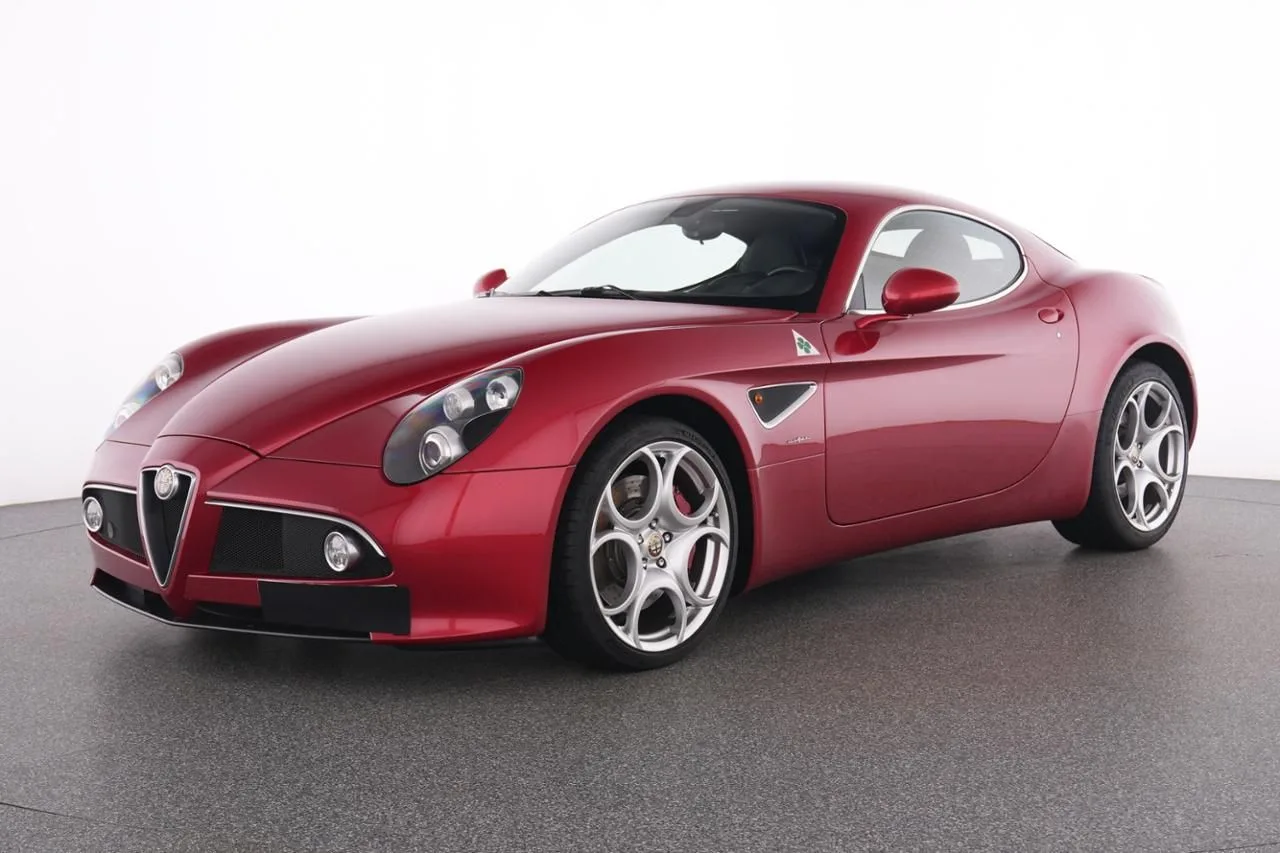 2008 Alfa Romeo 8C Competizione, 3/29
