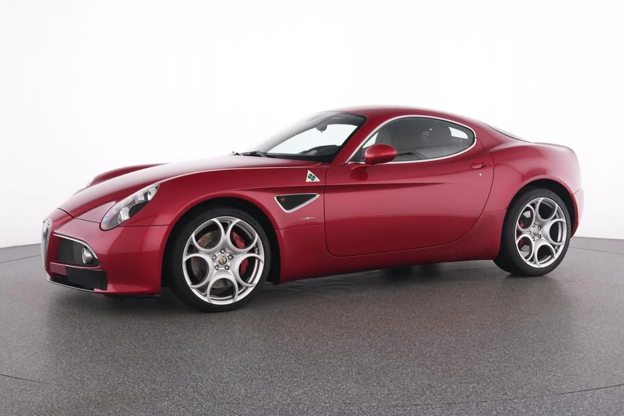 2008 Alfa Romeo 8C Competizione, 4/29