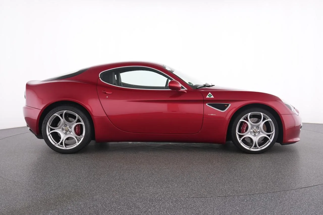 2008 Alfa Romeo 8C Competizione, 13/29