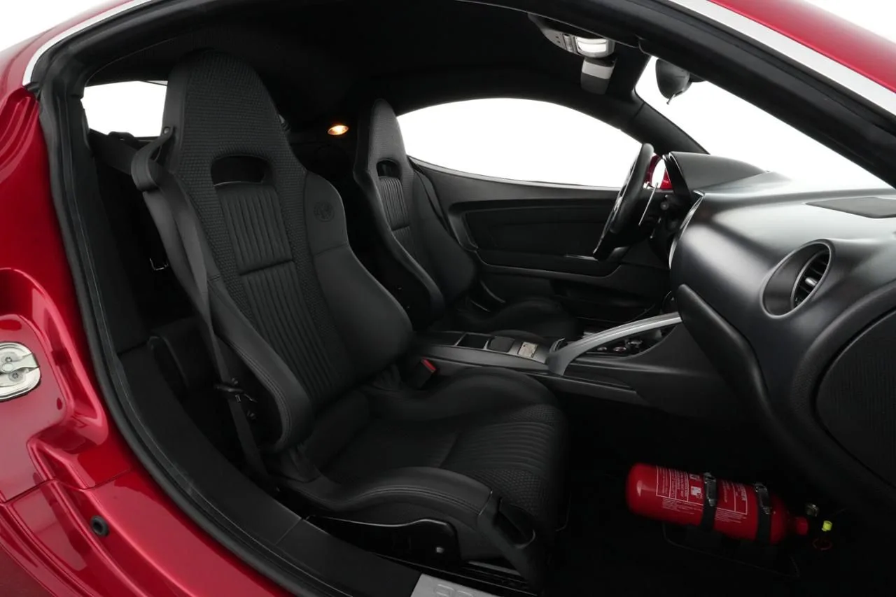 2008 Alfa Romeo 8C Competizione, 23/29