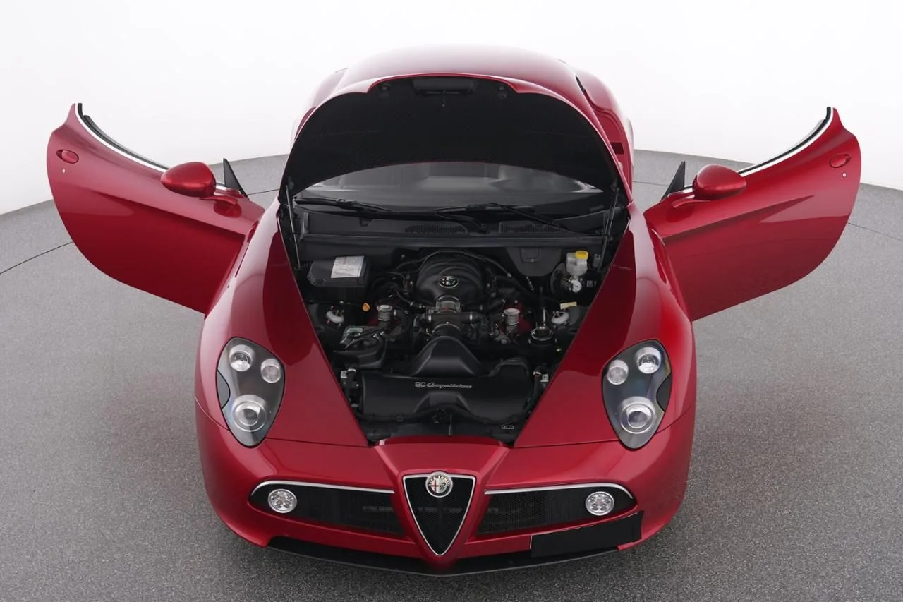 2008 Alfa Romeo 8C Competizione, 28/29