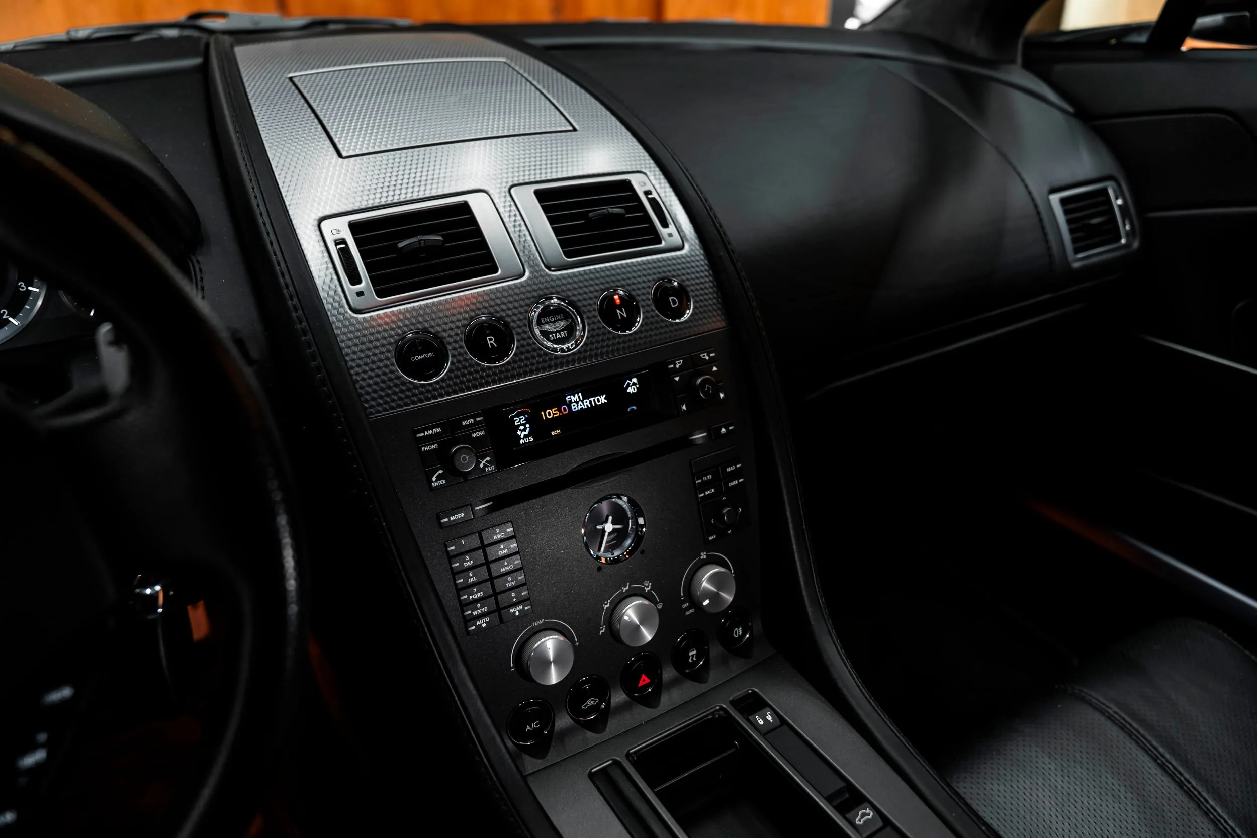 2008 Aston Martin V8 Vantage N400, 8/23