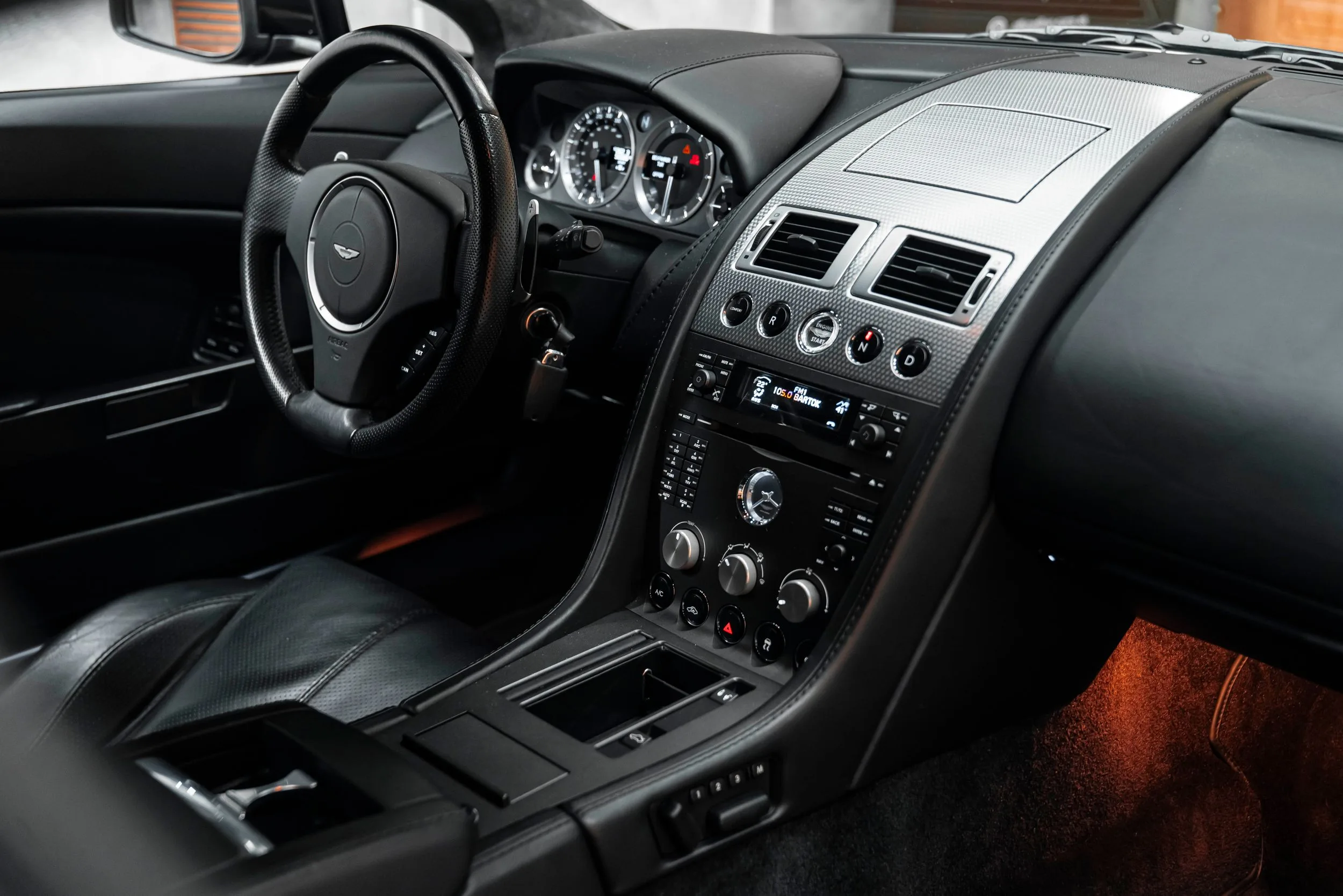 2008 Aston Martin V8 Vantage N400, 18/23