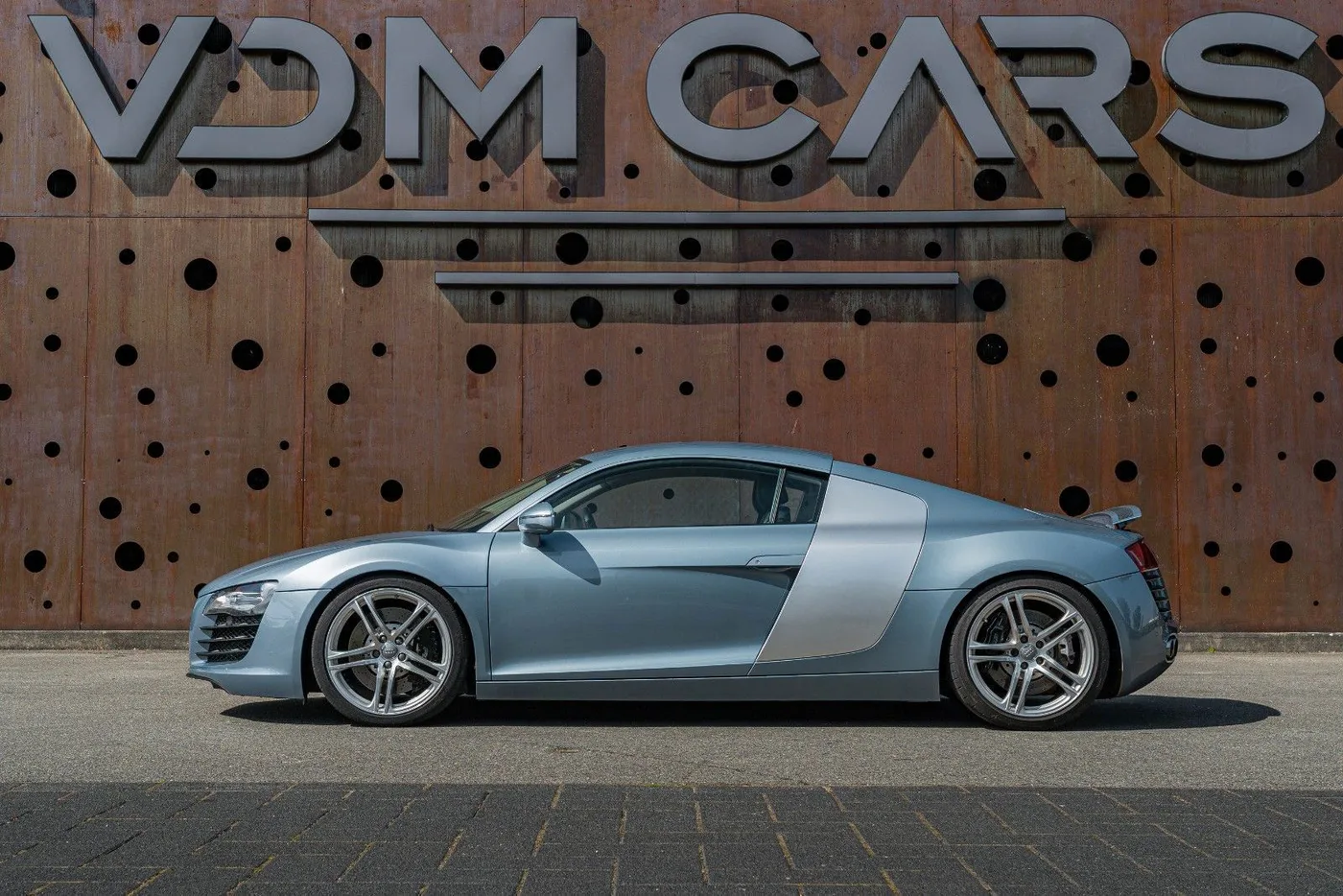 2008 Audi R8 4.2 FSI quattro angeboten von einem Supersportwagenhändler in Gronau, Deutschland, Foto 8 von 25