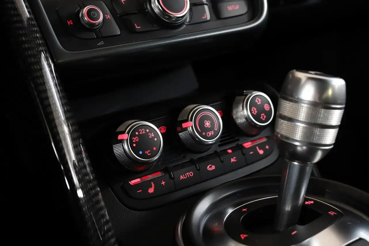 2008 Audi R8 V8, 18/30