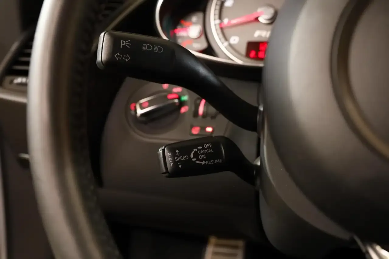 2008 Audi R8 V8, 19/30