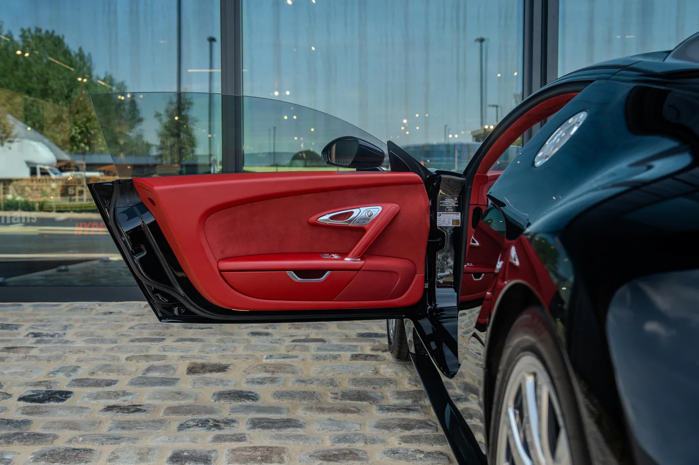 2008 Bugatti Veyron 16.4 angeboten von einem Fachhändler in Hook Norton, Vereinigtes Königreich, Foto 15 von 15