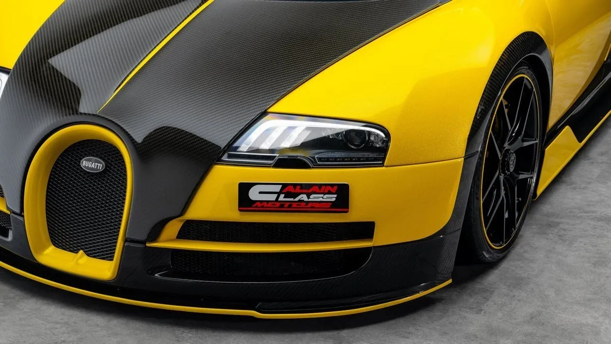 2008 Bugatti Veyron proposée par un concessionnaire spécialisé à Dubai, Émirats arabes unis, photo 7 sur 25