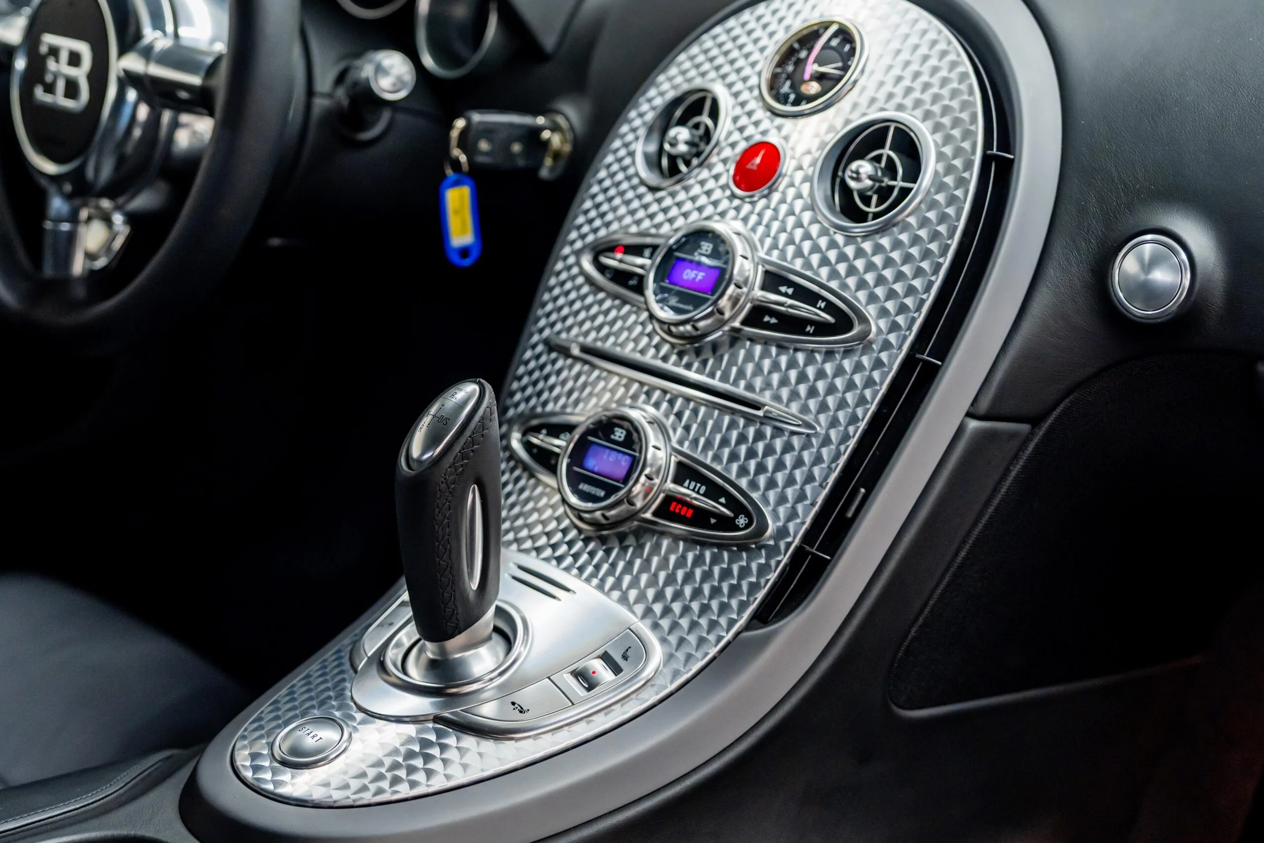 2008 Bugatti Veyron Pur Sang, 11/24