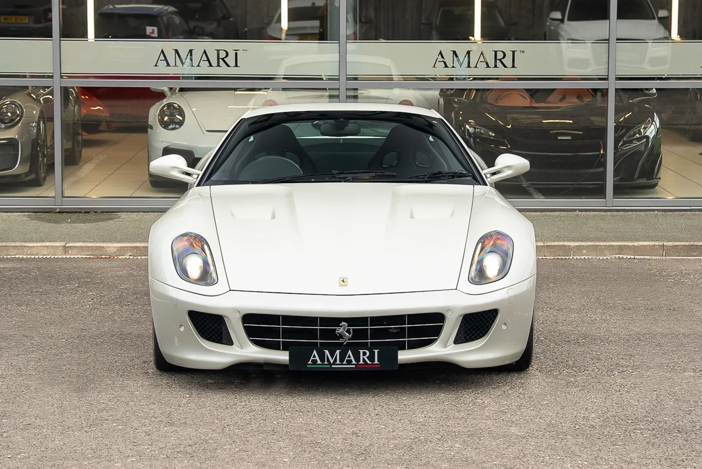 2008 Ferrari 599 GTB Fiorano offered by a supercar dealer in Preston, United Kingdom, photo 5 of 25