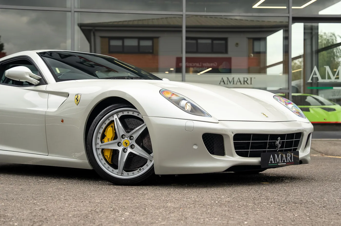 2008 Ferrari 599 GTB Fiorano offered by a supercar dealer in Preston, United Kingdom, photo 11 of 25