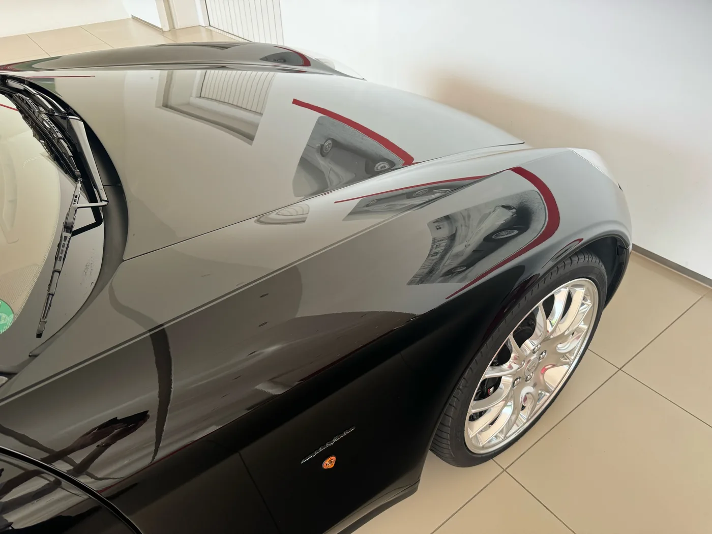 2008 Ferrari 612 Scaglietti offered by a specialist dealer in Frankfurt am Main, Germany, photo 10 of 15