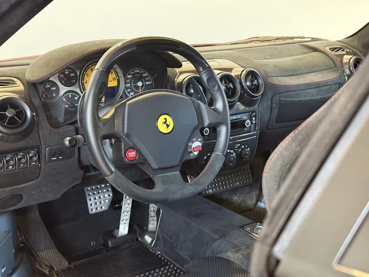2008 Ferrari 430 Scuderia angeboten von einem Fachhändler in Lucca, Italien, Foto 9 von 25