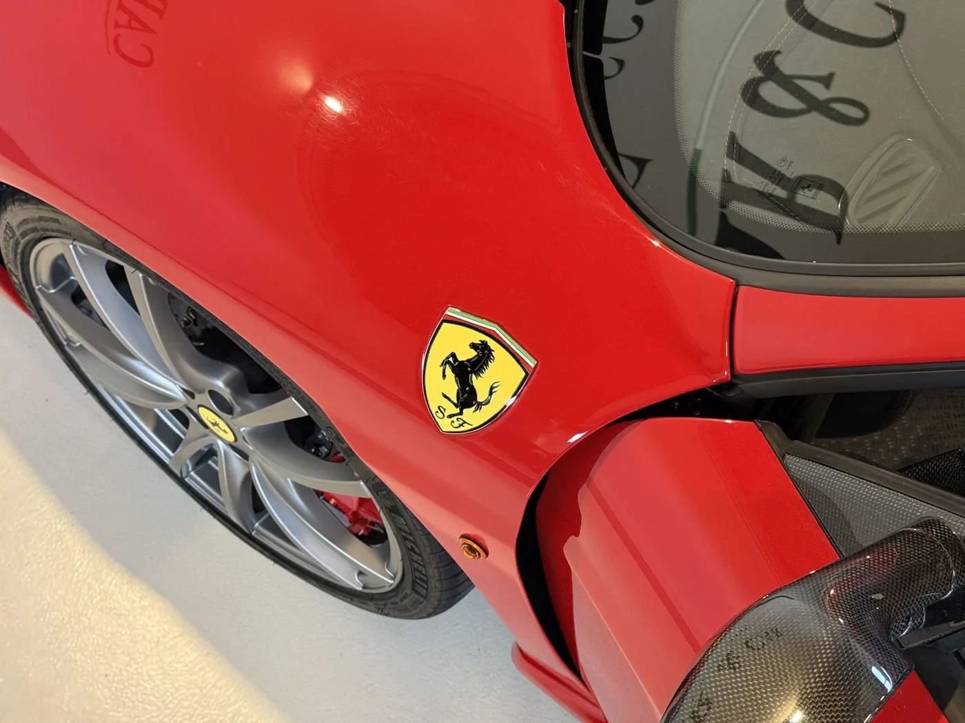 2008 Ferrari 430 Scuderia angeboten von einem Fachhändler in Lucca, Italien, Foto 18 von 25