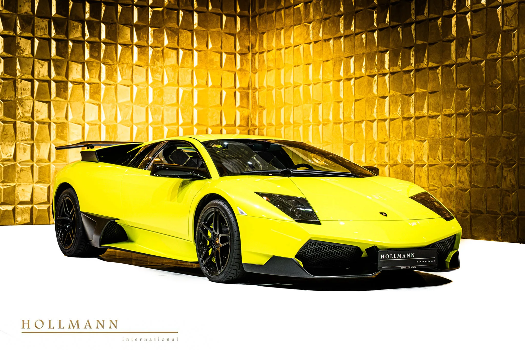 2008 Lamborghini Murciélago angeboten von einem Fachhändler in Stuhr, Deutschland, Hauptfoto