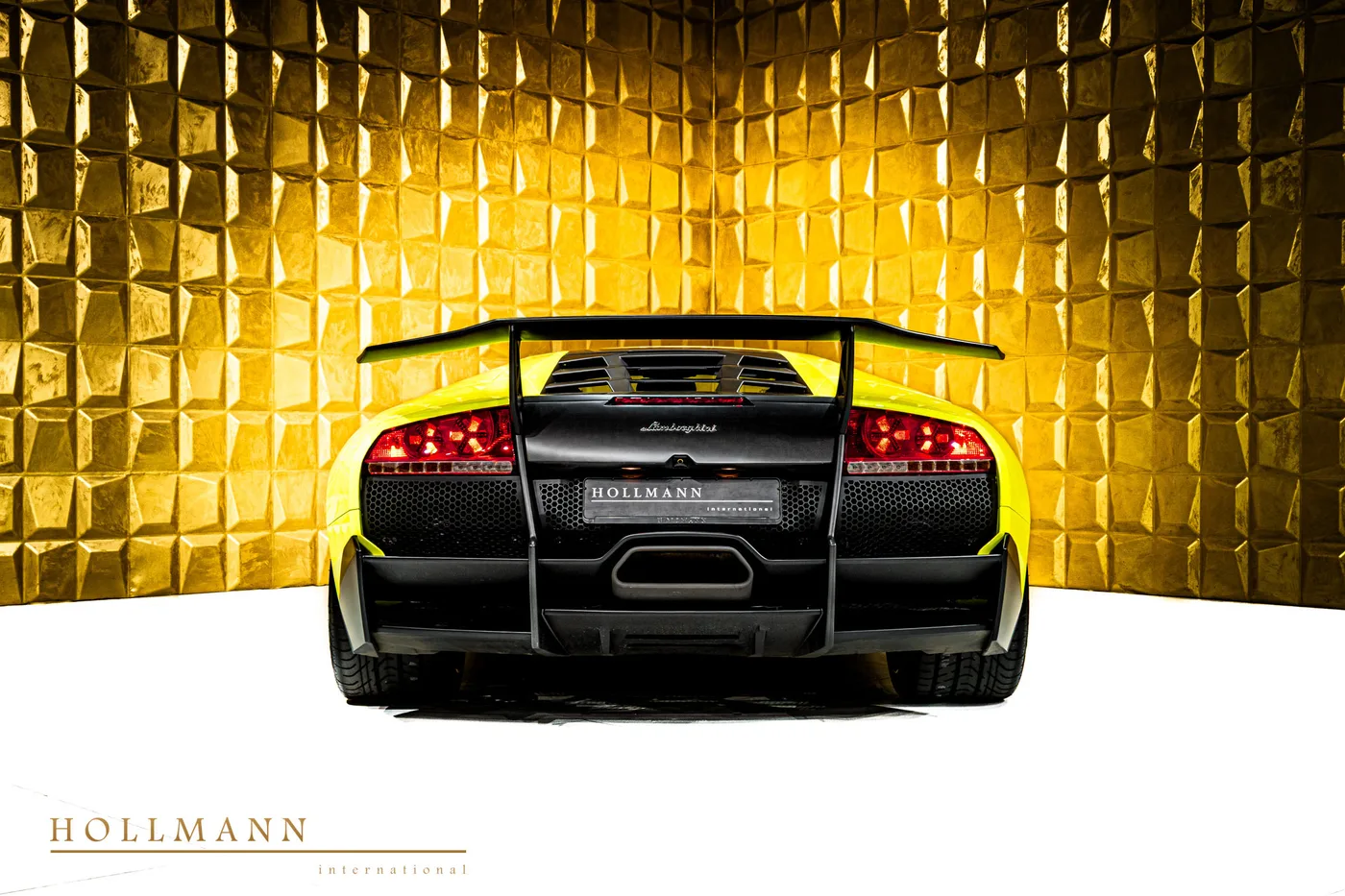 2008 Lamborghini Murciélago proposée par un concessionnaire spécialisé à Stuhr, Allemagne, photo 6 sur 8