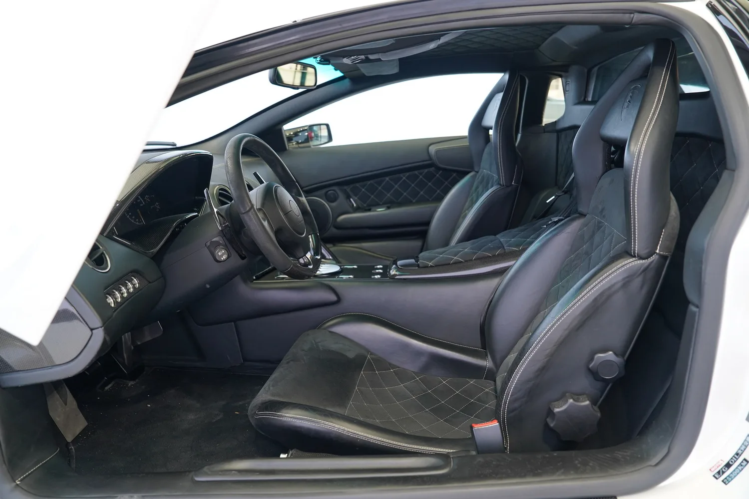 2008 Lamborghini Murciélago LP 640, 11/15