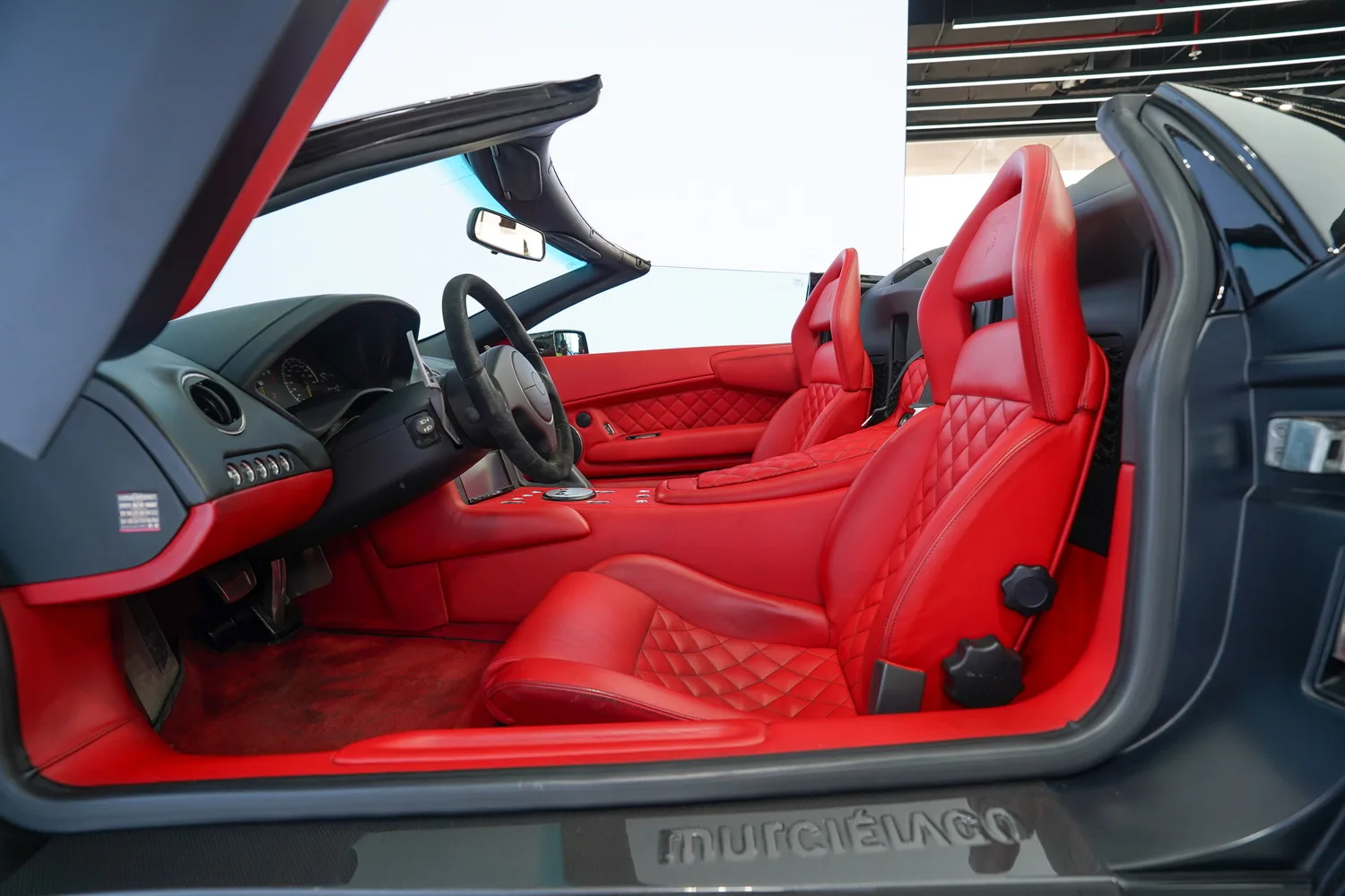 2008 Lamborghini Murciélago LP 640 Roadster Ad Personam, 15/17