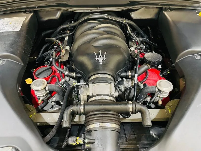 2008 Maserati GranTurismo S, 5/17